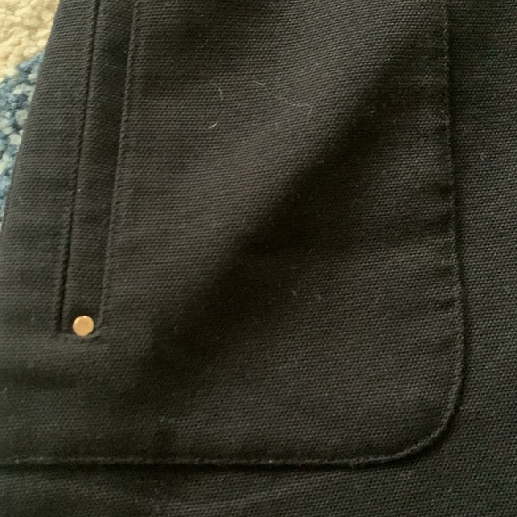 H&M black mini skirt with pockets and gold zipper - Picture 2 of 6